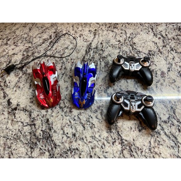 Remote Control Wall Climbing Car Set With Dual Controllers USB Charger Red Blue - Picture 1 of 7